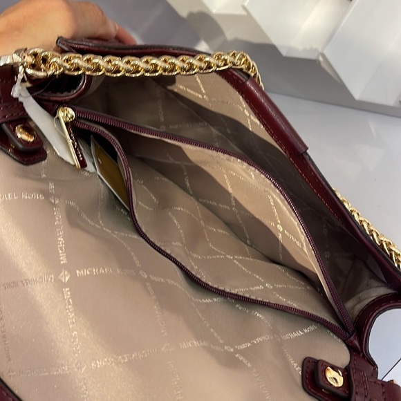 Michael Kors Sonia Medium Leather Shoulder Bag Merlot - Picture 16 of 16